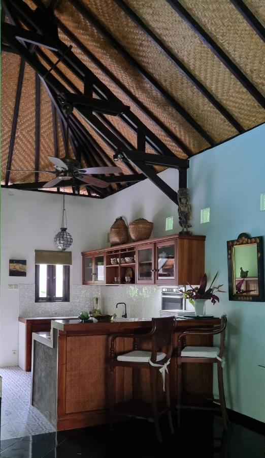 Villa Jati - Private Poolside Villa Central Lovina ภายนอก รูปภาพ