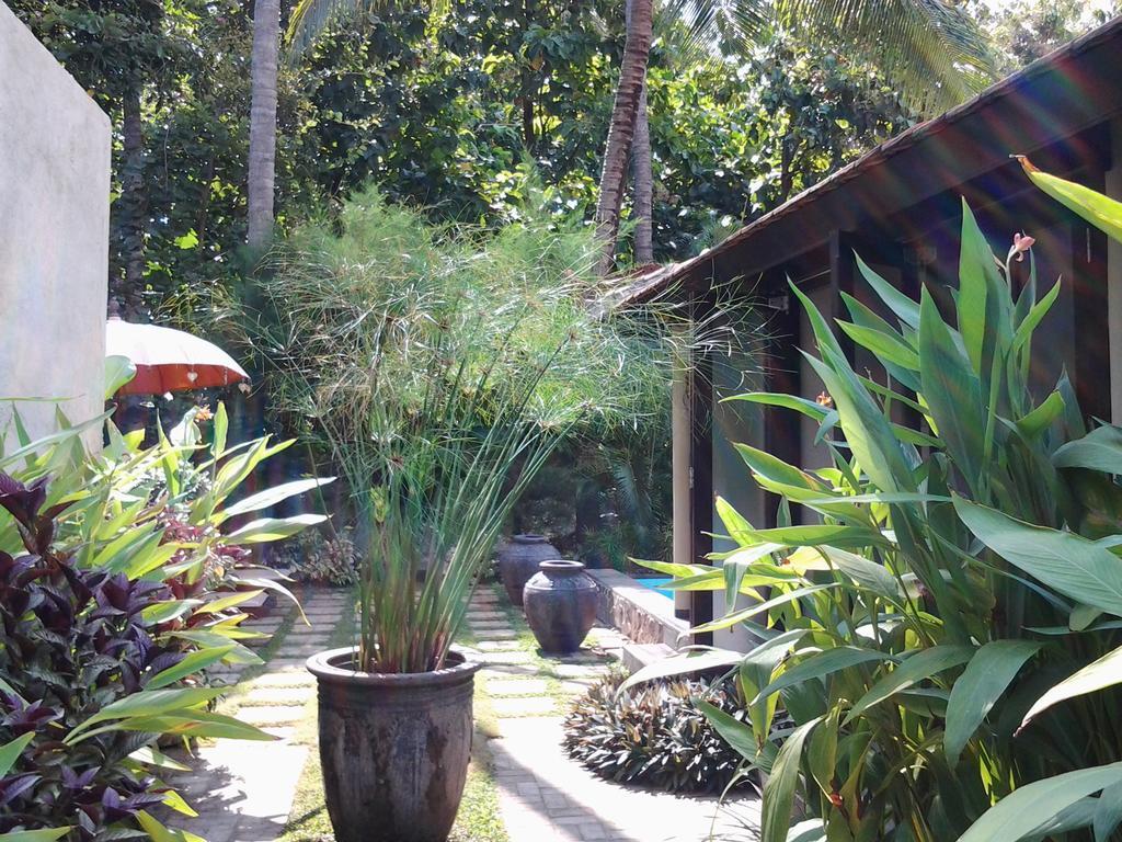 Villa Jati - Private Poolside Villa Central Lovina ภายนอก รูปภาพ
