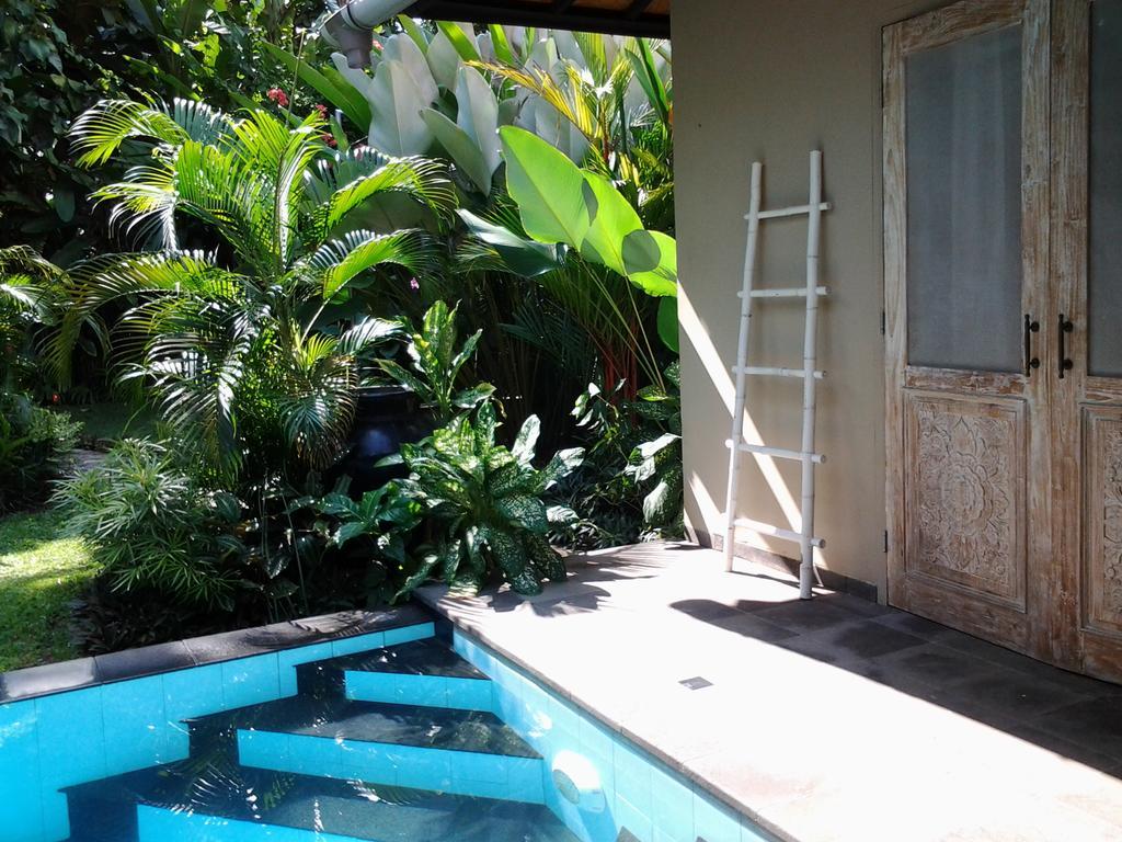 Villa Jati - Private Poolside Villa Central Lovina ภายนอก รูปภาพ